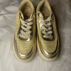 ✨Elegant Gold Women's Sneakers